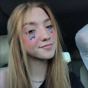 Meet your Posher, Mackenzie